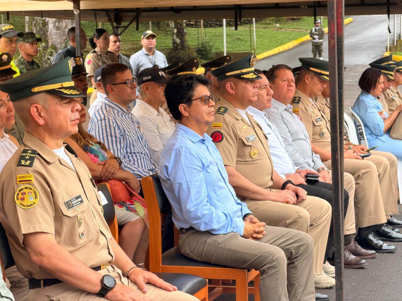 funcionarios de la JPMP y miembros de las fuerzas en la inauguración de la nueva sede
