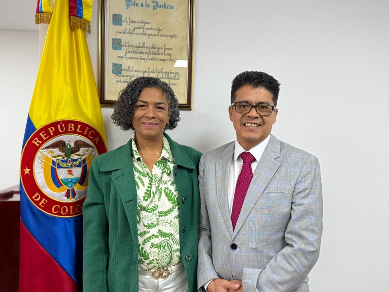 director con la magistrada de la JEP