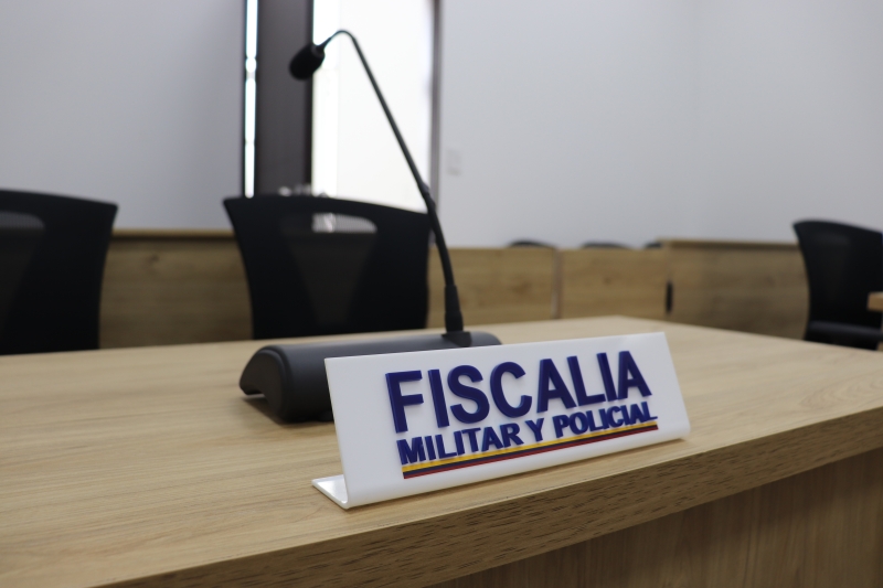 Primer plano de sala de audiencias