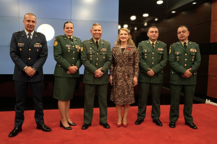 Foto de los Magistrados del Tribunal Superior Militar y Policial