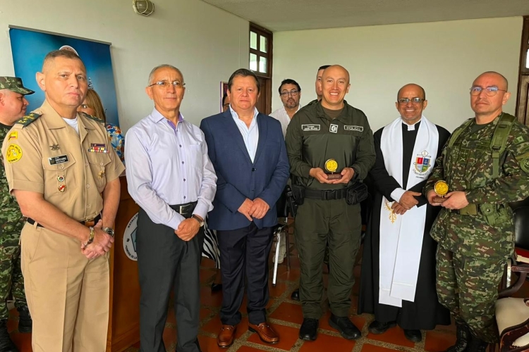 Foto oficial de la inauguración de sede en Mocoa