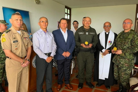 Foto oficial de la inauguración de sede en Mocoa